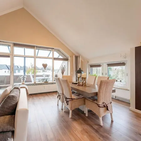 Appartement Penthouse Ammerblick - Sauna, Panorama & Zentrale Lage