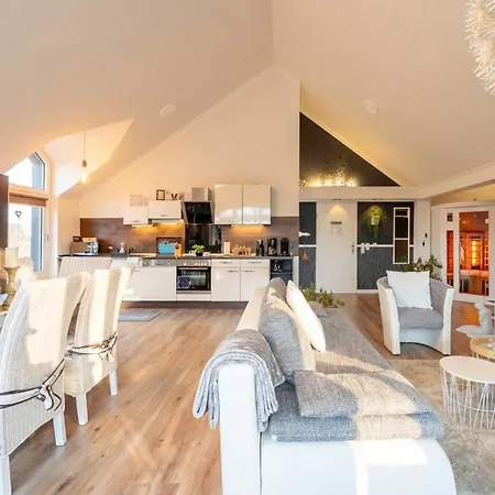 Penthouse Ammerblick - Sauna, Panorama & Zentrale Lage Appartement *
